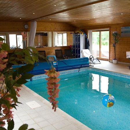 Treetops Cottages & Spa Грімсбі Екстер'єр фото